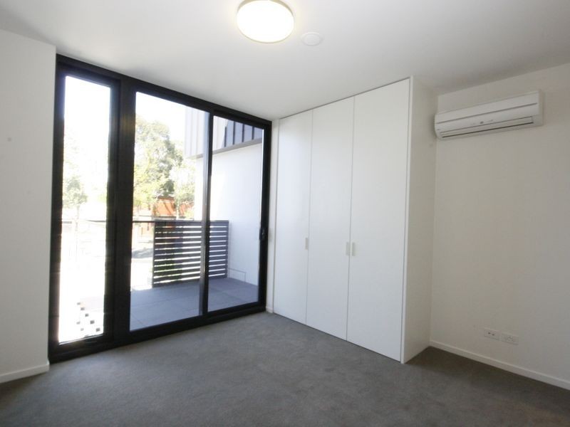 04/110 Keppel Street, Carlton VIC 3053