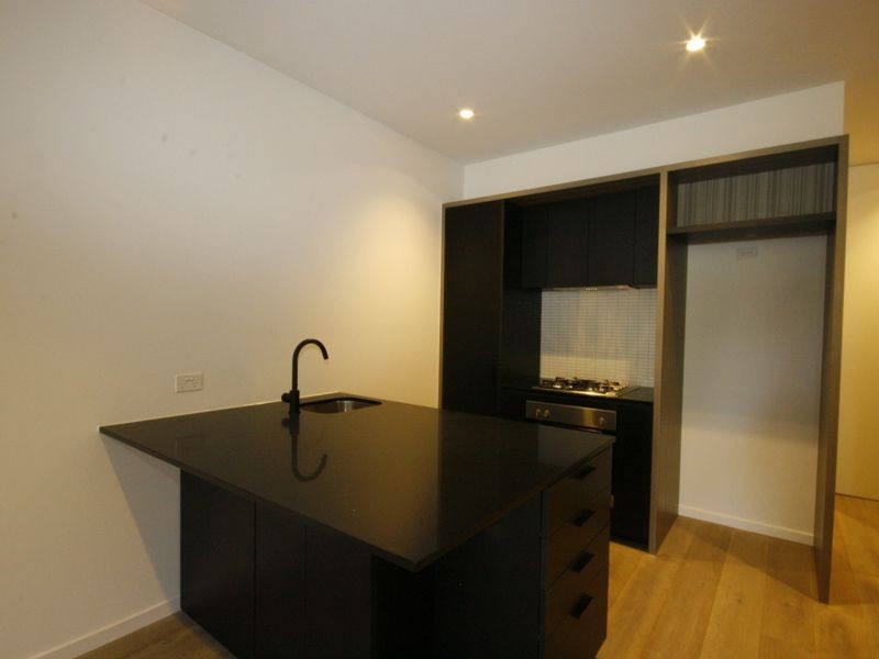 04/110 Keppel Street, Carlton VIC 3053