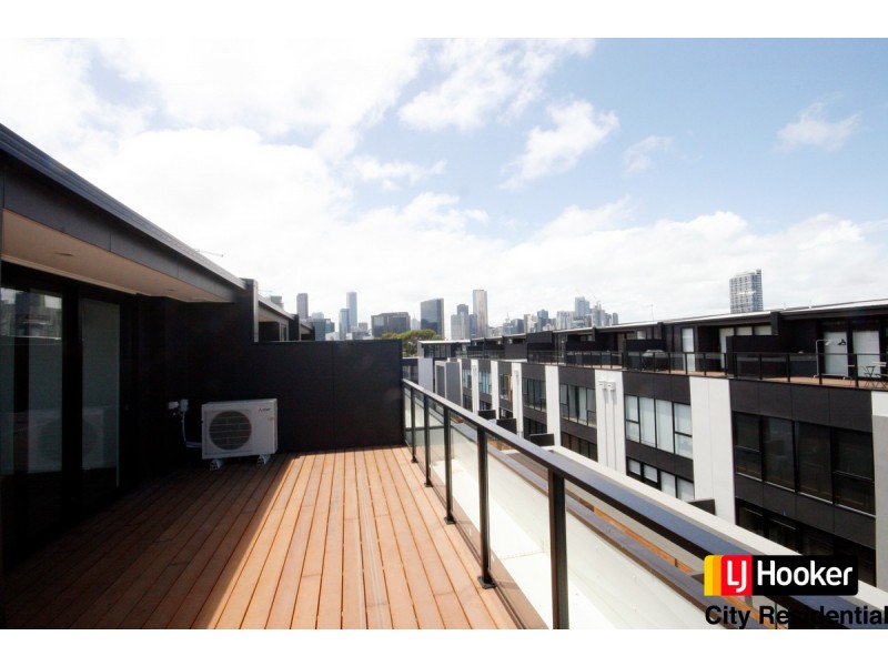 19 Kitchen Road, Port Melbourne VIC 3207