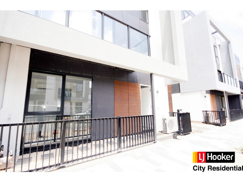 19 Kitchen Road, Port Melbourne VIC 3207