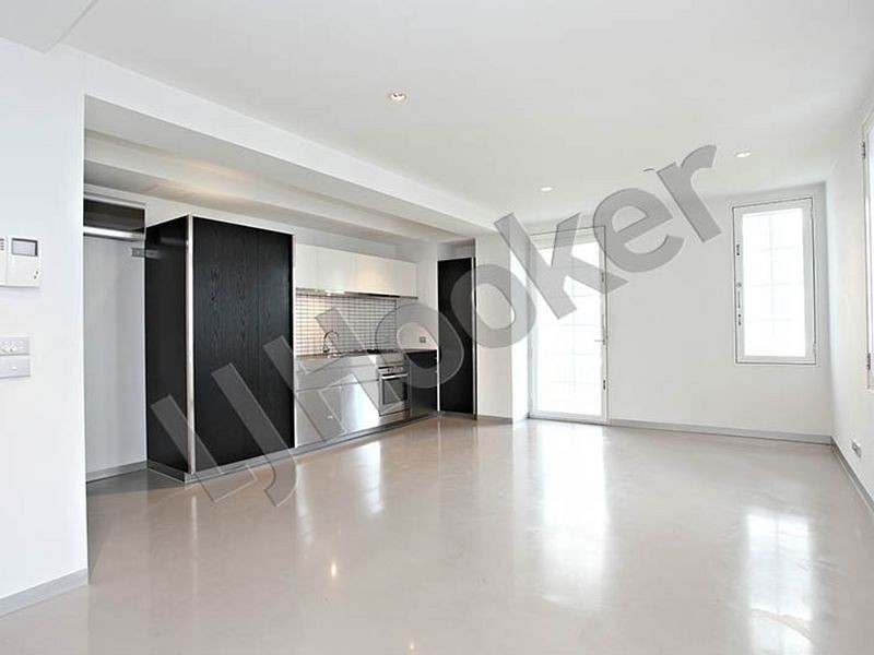 202/9 Commercial Road, Melbourne VIC 3000