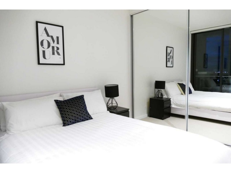 2108N/889 Collins Street, Docklands VIC 3008