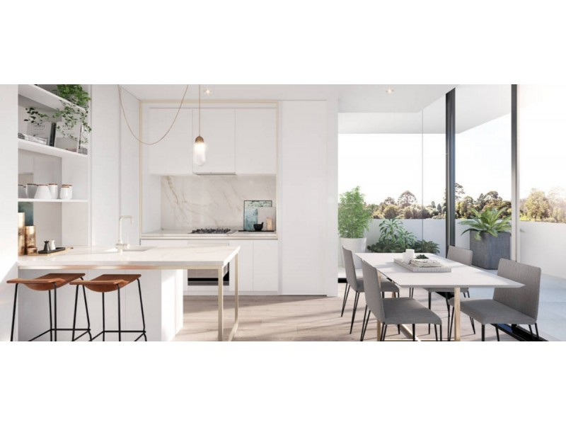 * Hawthorn Road, Caulfield North VIC 3161