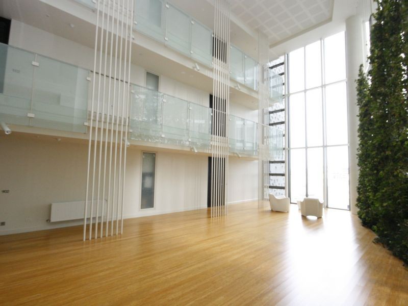 8 Kavanagh Street, Southbank VIC 3006