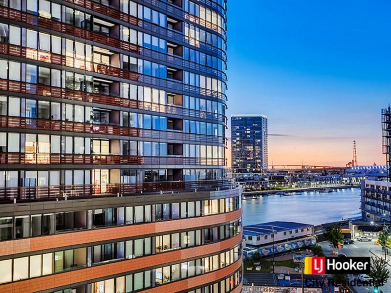 603W/888 Collins Street, Docklands VIC 3008