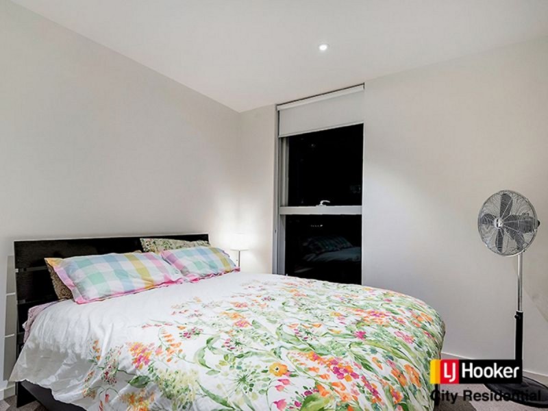 603W/888 Collins Street, Docklands VIC 3008