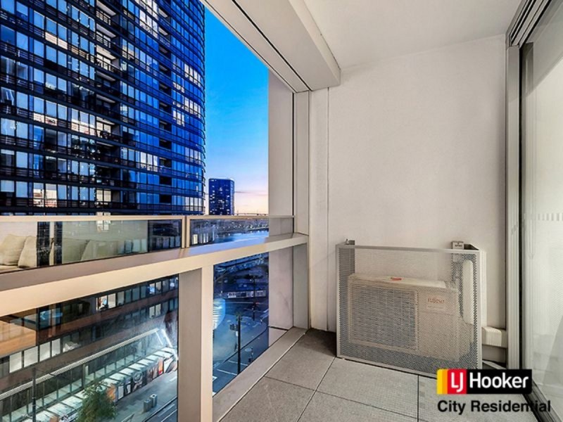 603W/888 Collins Street, Docklands VIC 3008