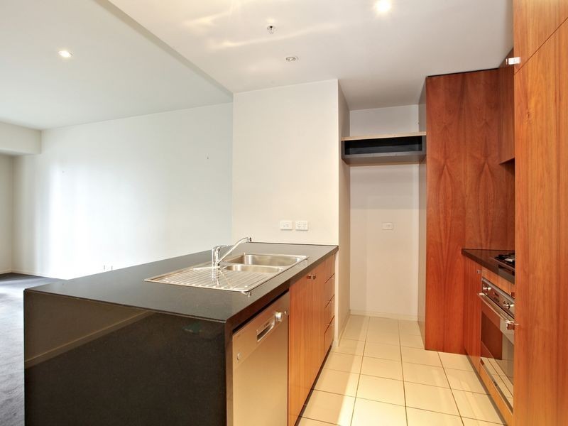 1703/33 City Road, Melbourne VIC 3000