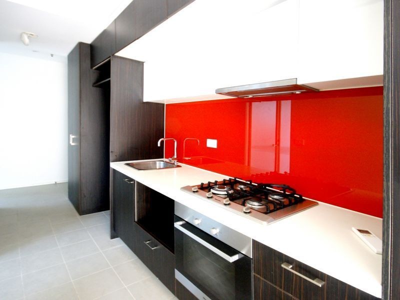 8 Sutherland Street, Melbourne VIC 3000