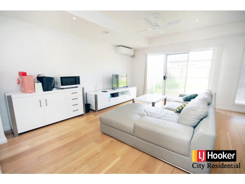 17/5 Annafee Avenue, Keysborough VIC 3173