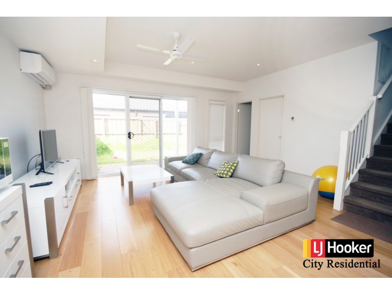 17/5 Annafee Avenue, Keysborough VIC 3173