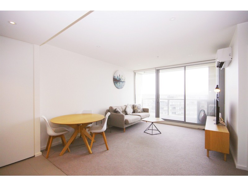 3109E/888 Collins Street, Docklands VIC 3008