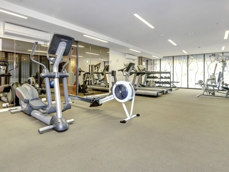 55 Queens Road, Melbourne VIC 3004