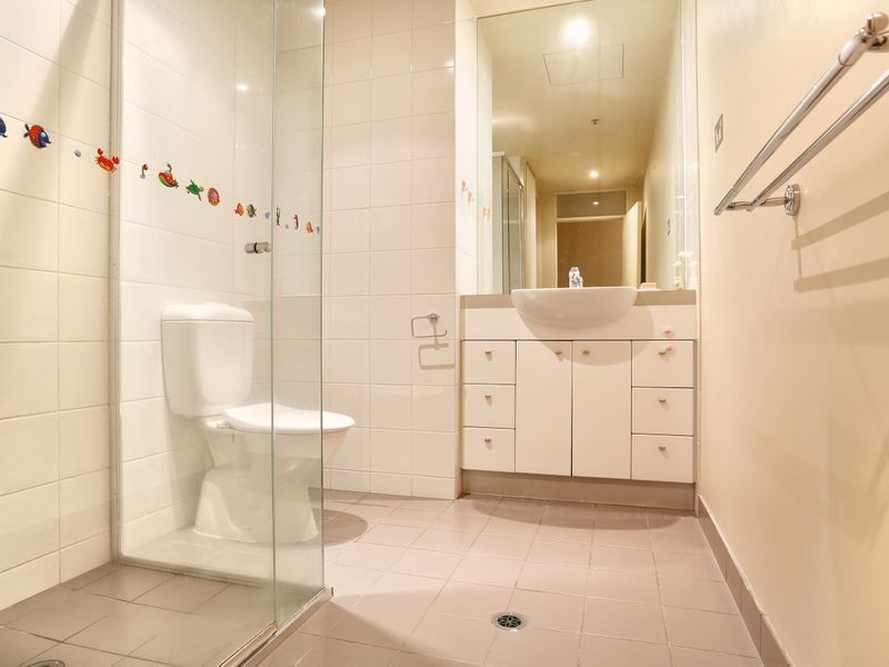 211/422 Collins Street, Melbourne VIC 3000