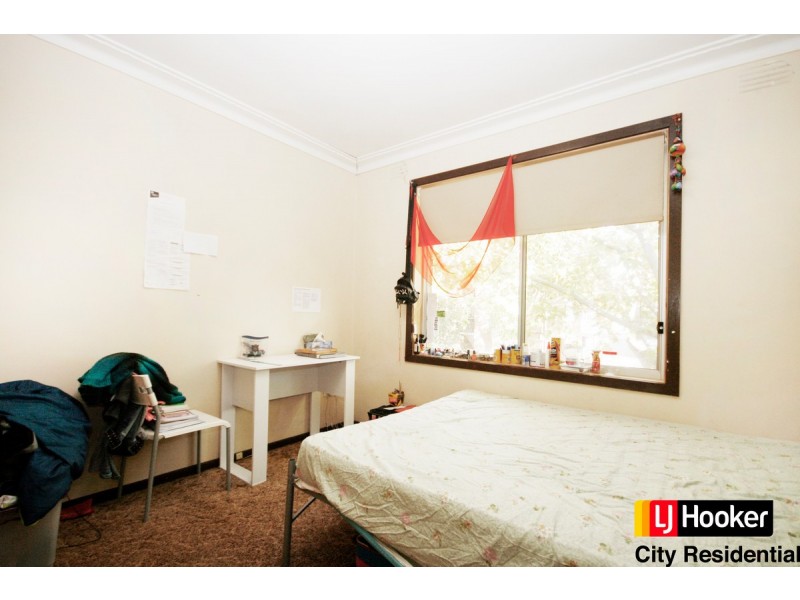 104 Canterbury Street, Flemington VIC 3031