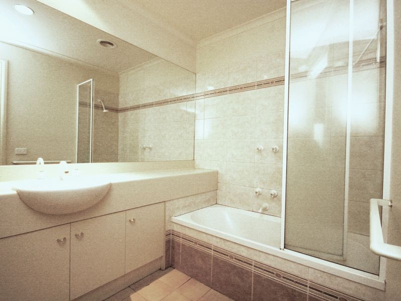 128/33 La Trobe Street, Melbourne VIC 3000