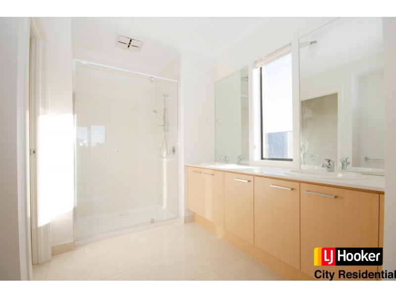 21 Ambient Way, Point Cook VIC 3030