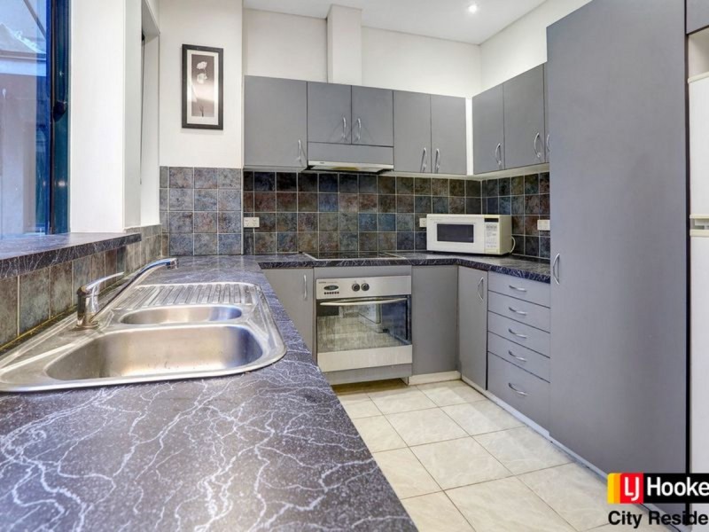 4/114 Hardware Street, Melbourne VIC 3000