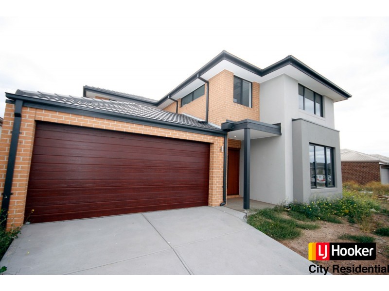 11 Yarkon Way, Point Cook VIC 3030