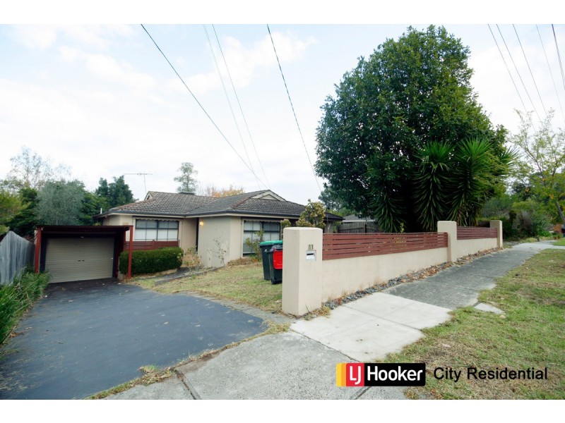 11 Thomas Street, Doncaster East VIC 3109