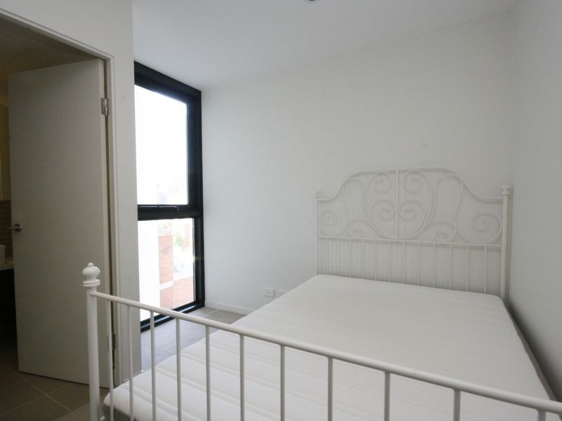 601/ 8 Sutherland Street, Melbourne VIC 3000