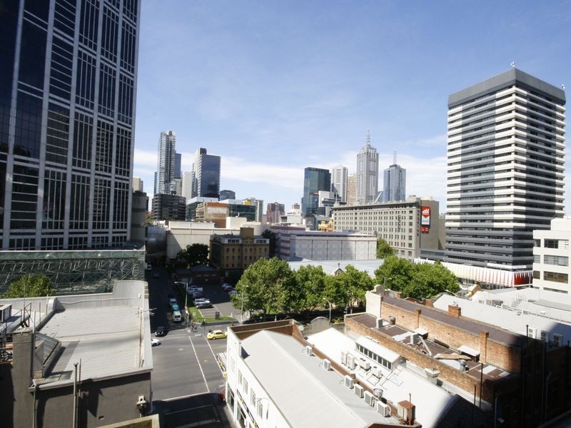 601/ 8 Sutherland Street, Melbourne VIC 3000