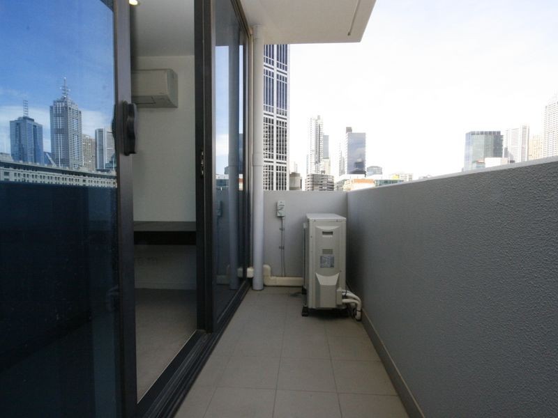 601/ 8 Sutherland Street, Melbourne VIC 3000