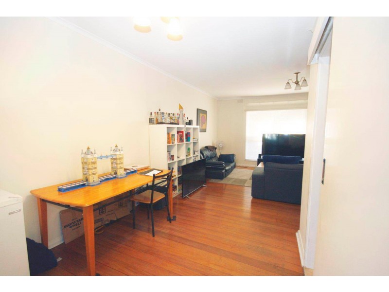 5/2-4 Queens Parade, Ashwood VIC 3147