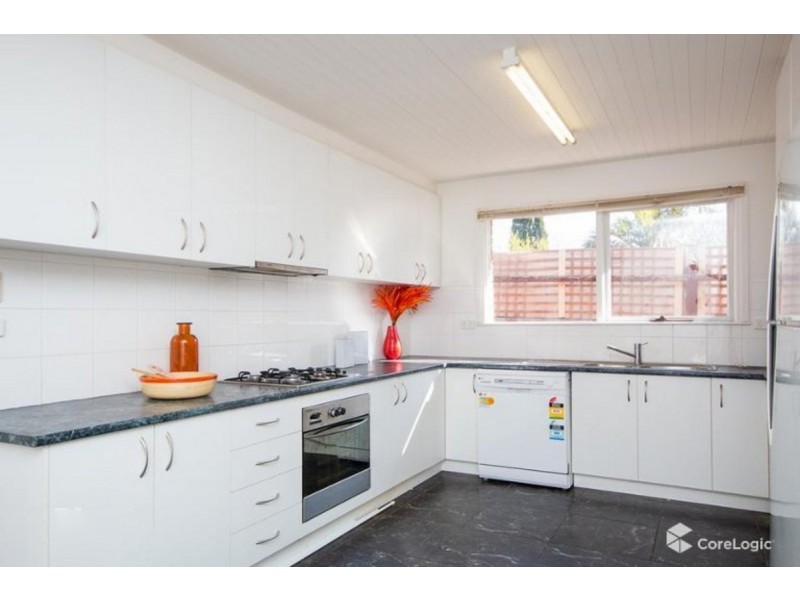 23 Tintern Crescent, Wantirna South VIC 3152