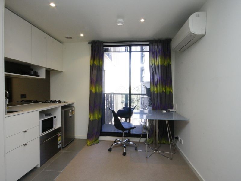 805/243 Franklin Street, Melbourne VIC 3000