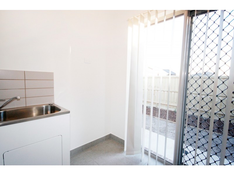 13 Aylesbury Avenue, Truganina VIC 3029