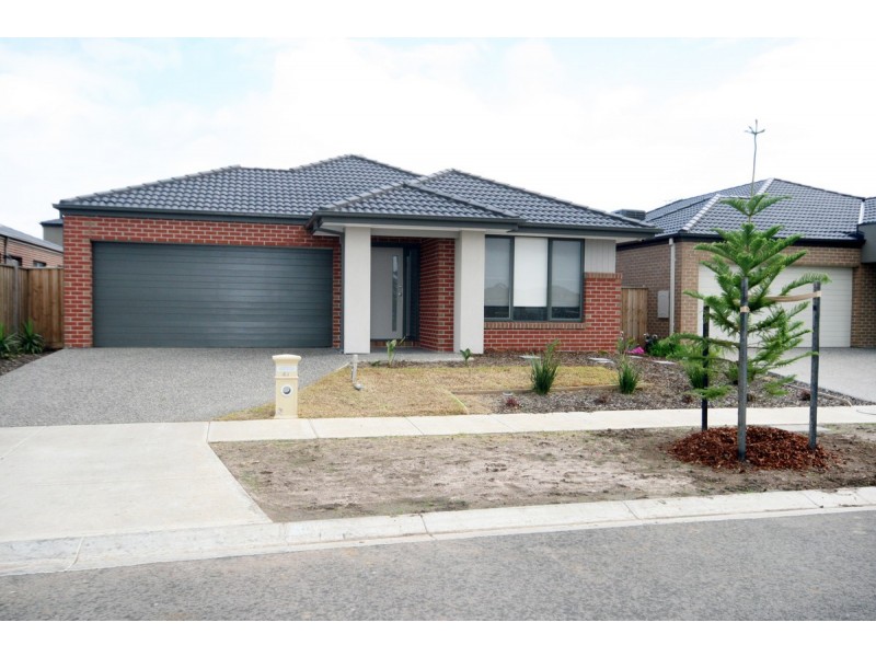 41 Bondi Parade, Point Cook VIC 3030