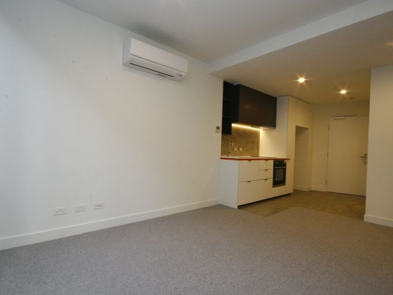 402/28 Bouverie St, Carlton VIC 3053