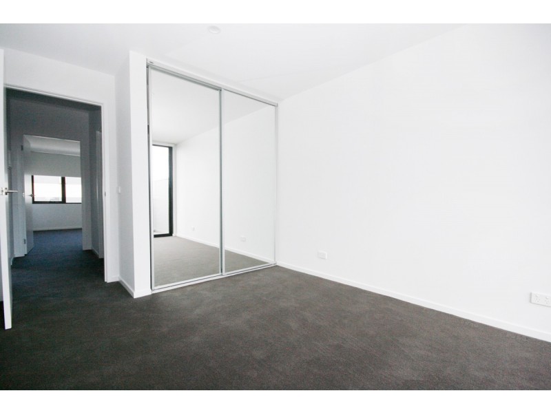 217/16 Lomandra Drive, Clayton South VIC 3169