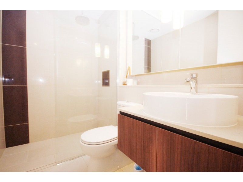 1304/229 Toorak Road, South Yarra VIC 3141