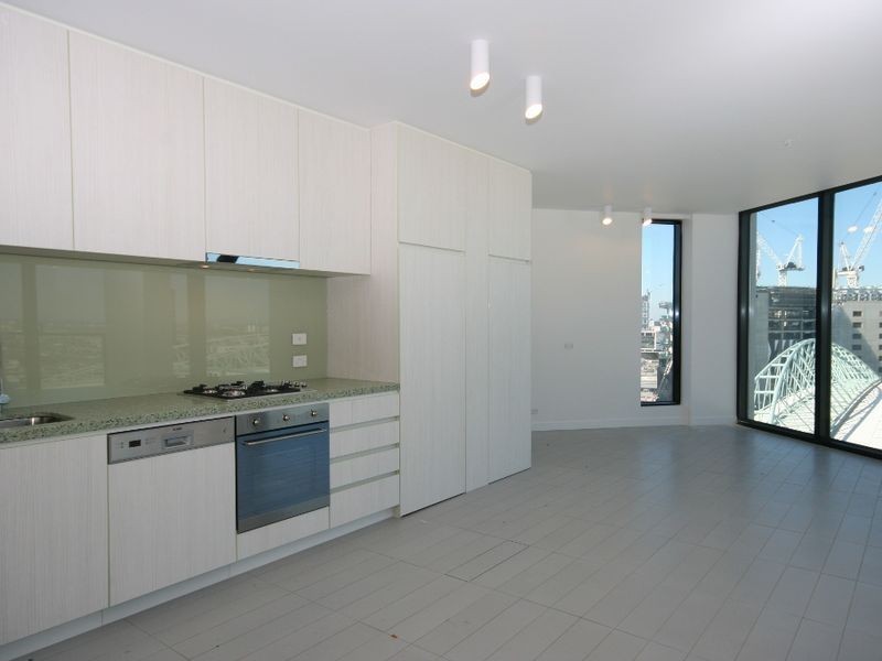 1812/675 La Trobe Street, Docklands VIC 3008