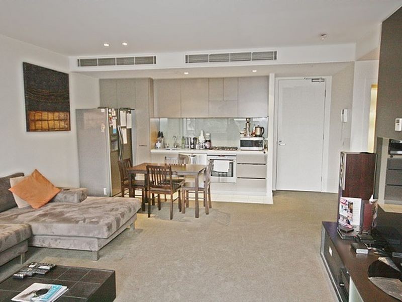 55 Queens Road, Melbourne VIC 3004