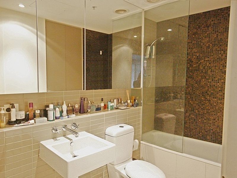 55 Queens Road, Melbourne VIC 3004