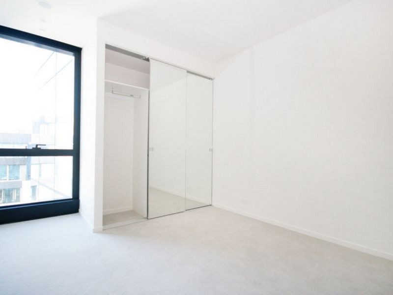 2108/70 Southbank Boulevard, Southbank VIC 3006