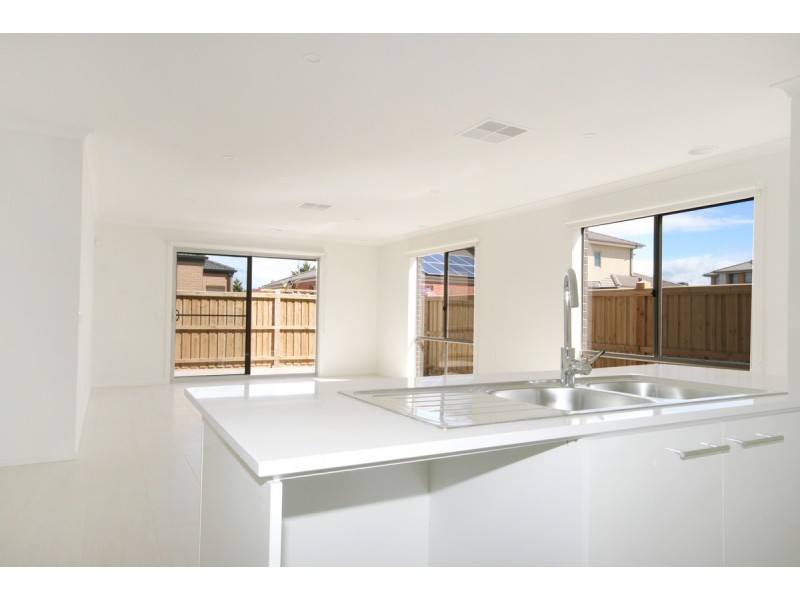 11 Lambro Way, Point Cook VIC 3030