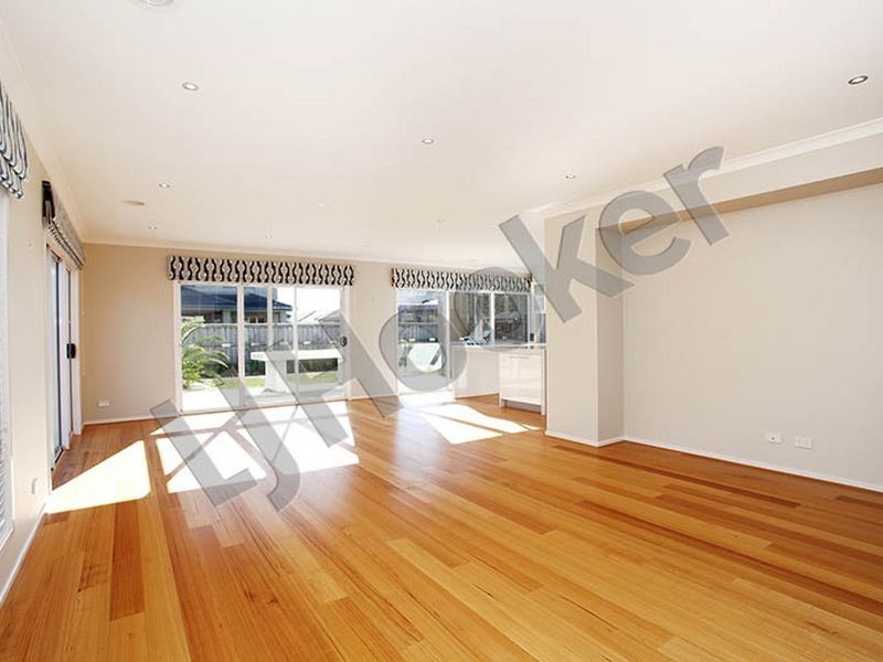 22 Brookwater Pde, Lyndhurst VIC 3975