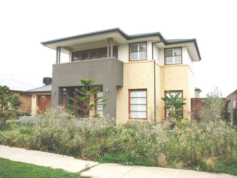 22 Brookwater Pde, Lyndhurst VIC 3975