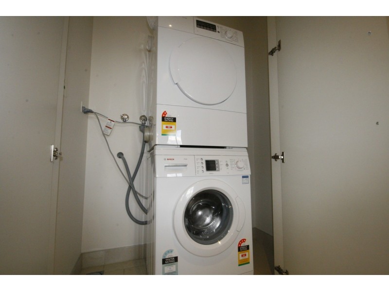 4006/120 Abeckett Street, Melbourne VIC 3000