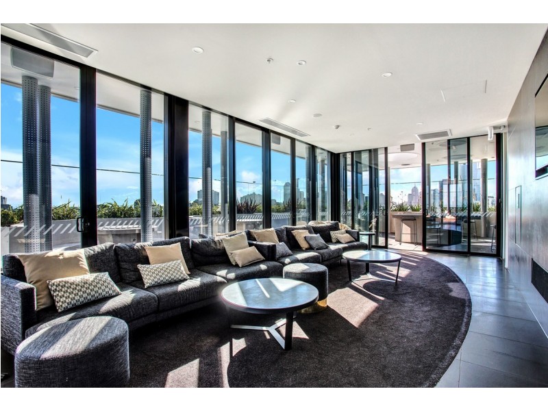 2701/89 Gladstone Street, South Melbourne VIC 3205