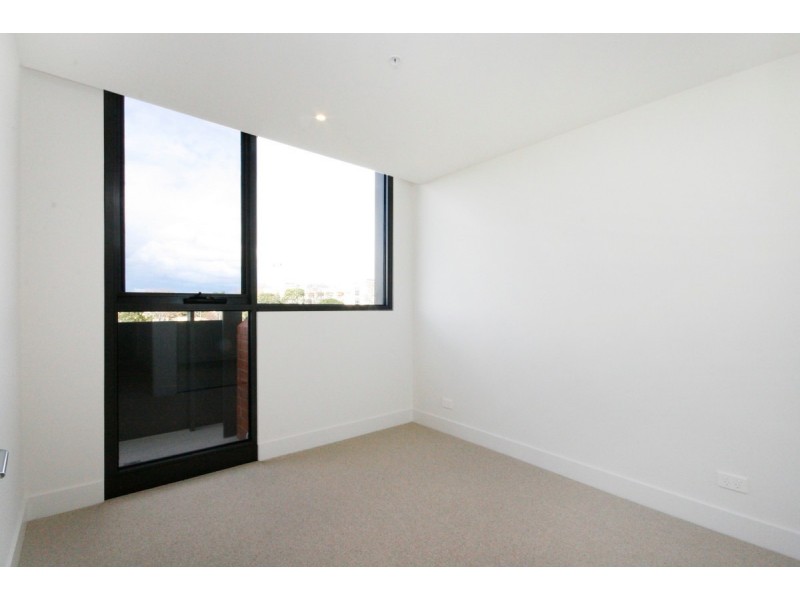 402/8 Station Street, Caulfield North VIC 3161