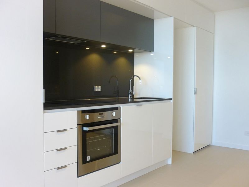 2716/551 Swanston Street, Carlton VIC 3053