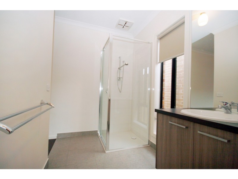 3 Souvenir Street, Truganina VIC 3029