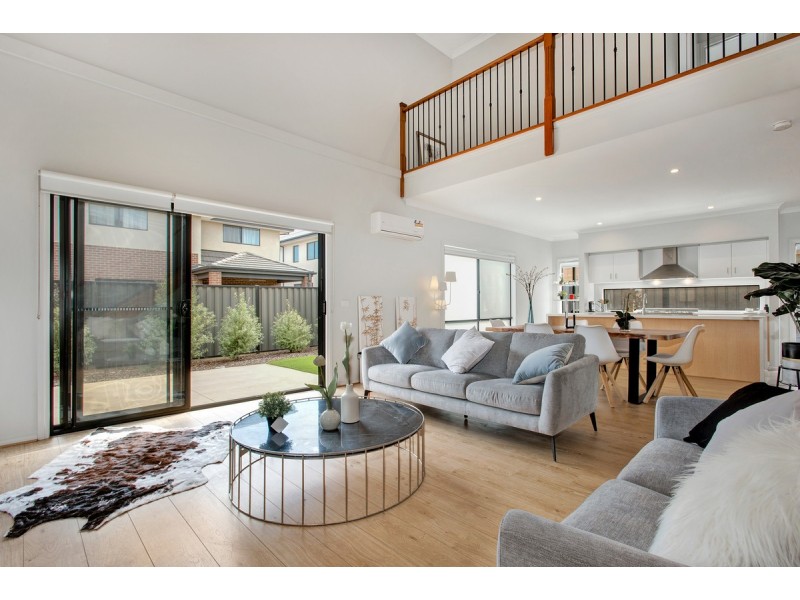 13 Chartwell Avenue, Truganina VIC 3029