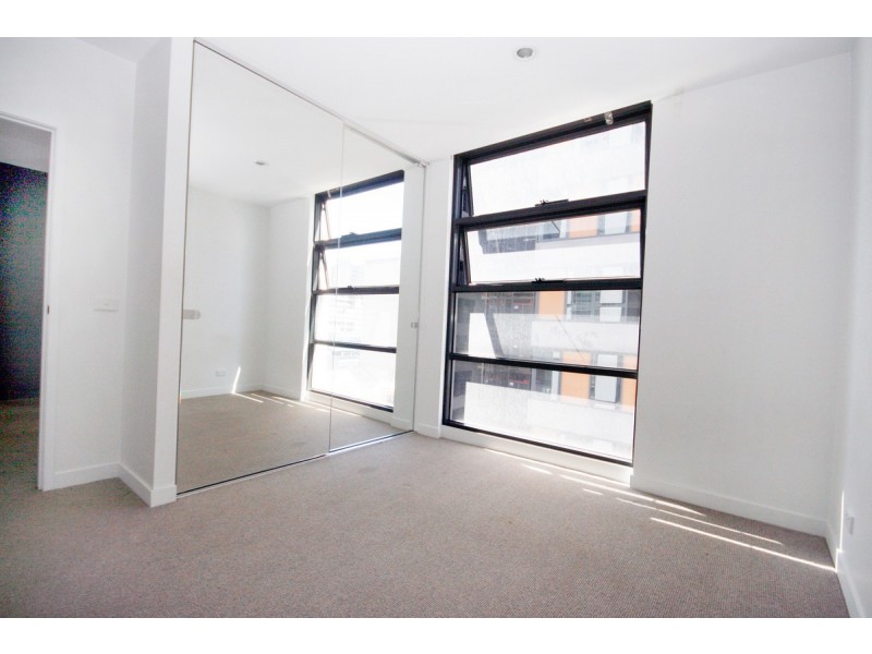 804/33 Batman Street, West Melbourne VIC 3003