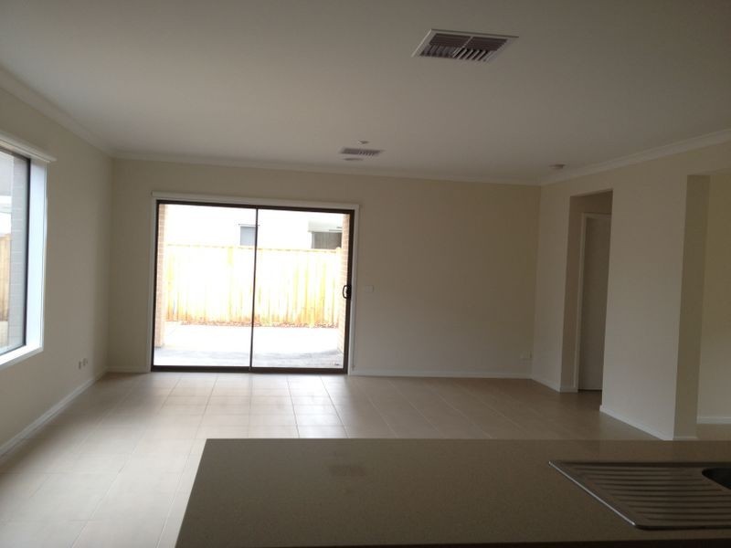 5 Corporate Drive, Point Cook VIC 3030